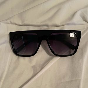 Quay Australia “Very Busy” Sunglasses
